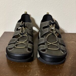 Ozark Trail Men's Closed Toe Sandals , Size 12 US, Brown
